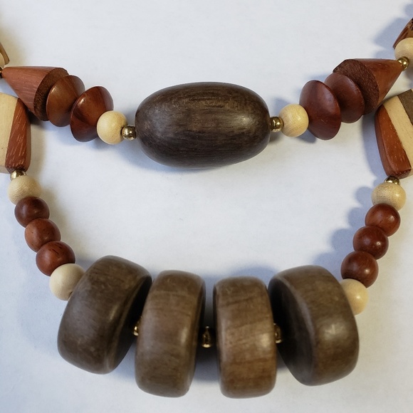 Vintage Retro Wooden Bead Necklace - Picture 2 of 5
